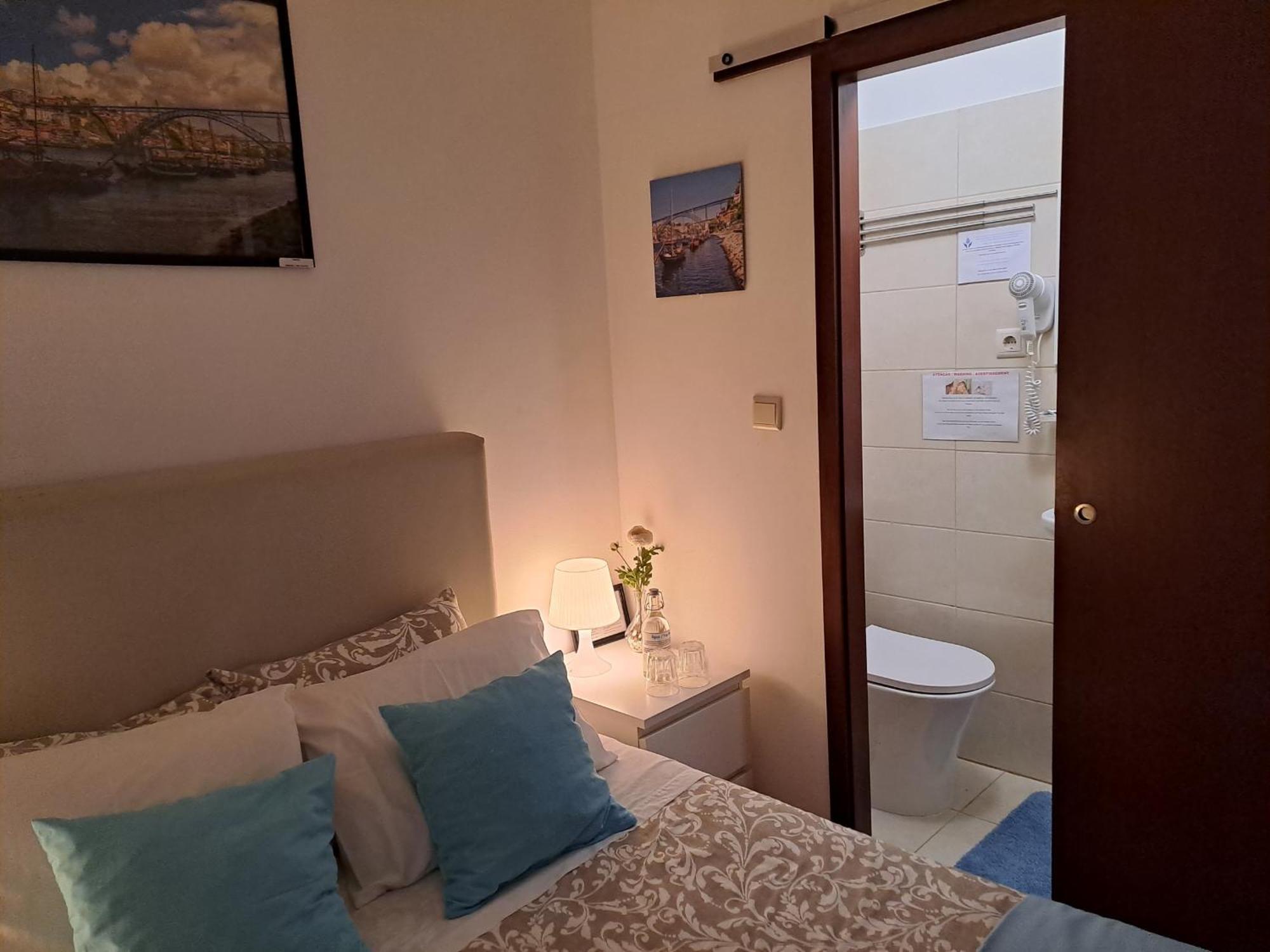 Hotel Local 4 Dreams Porto Pokoj fotografie