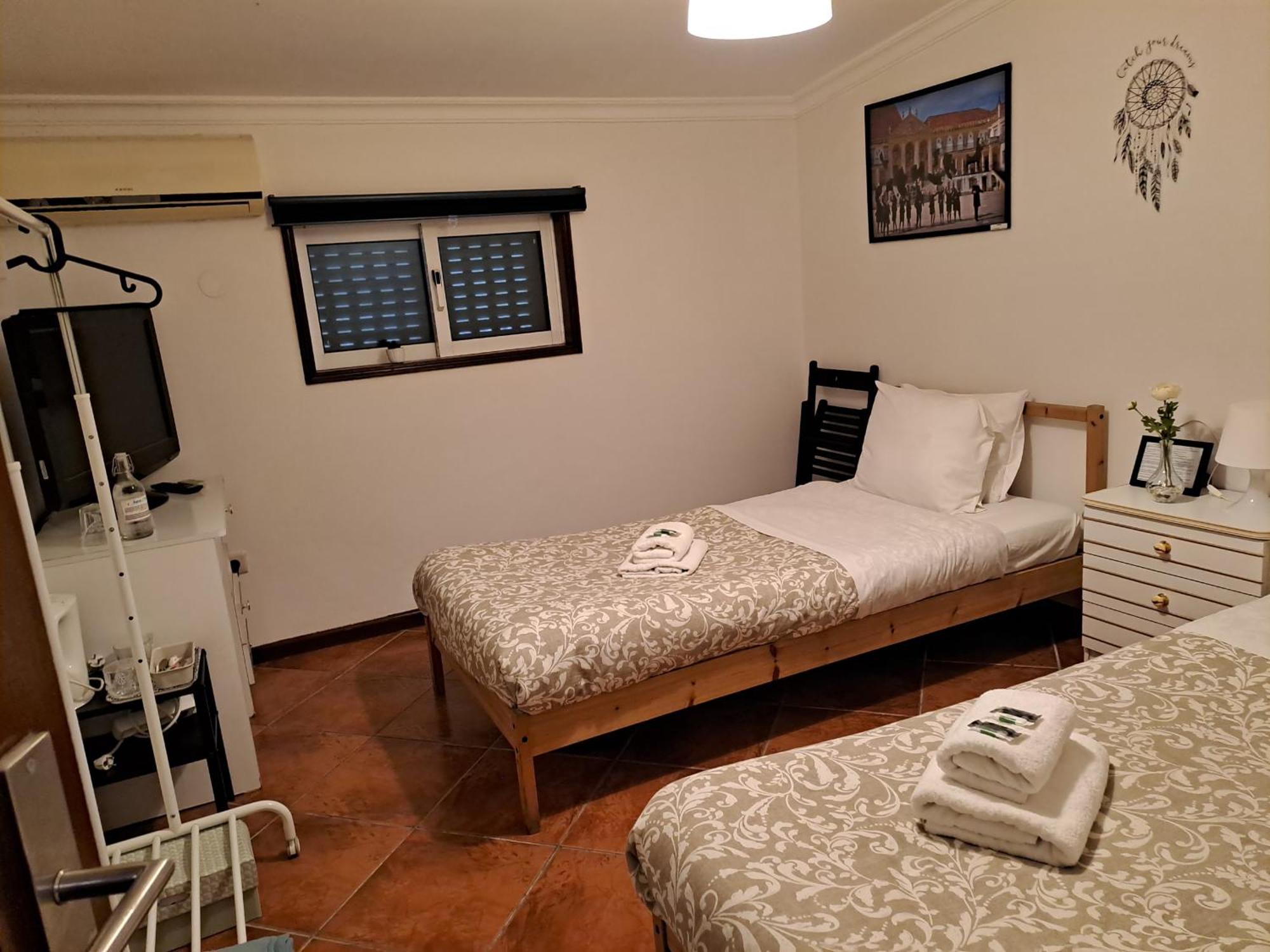 Hotel Local 4 Dreams Porto Pokoj fotografie
